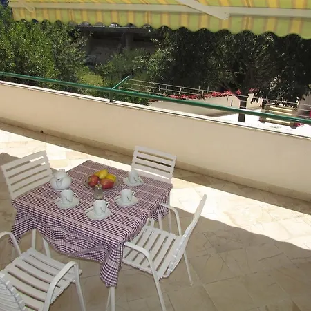 Apartament Pino Makarska