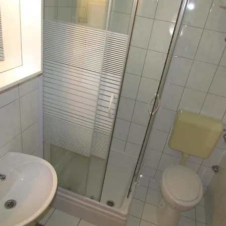 Apartament Pino