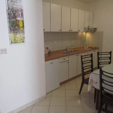 Apartament Pino Makarska