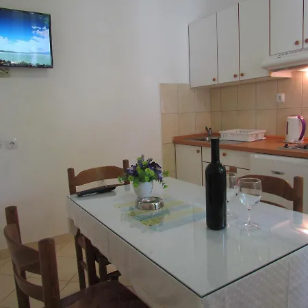 Apartament Pino
